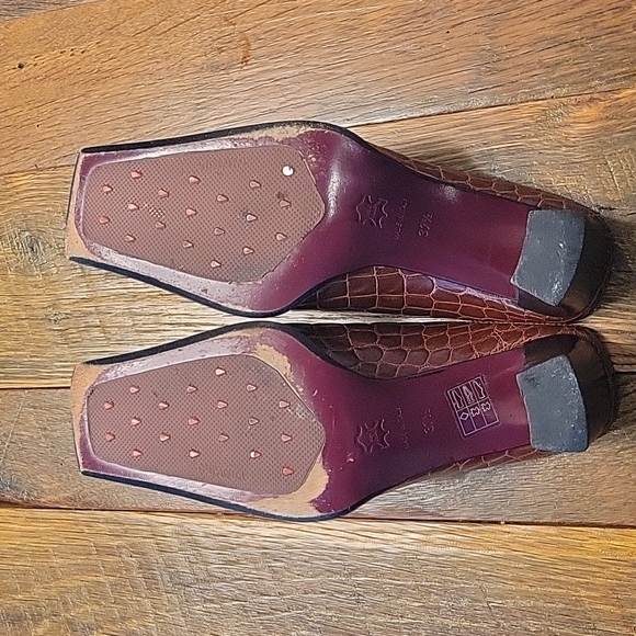 Maraolo size 37.5 (Fit 7) Brown Croc Pattern Leather Mules with Chunk Heel - Picture 5 of 5